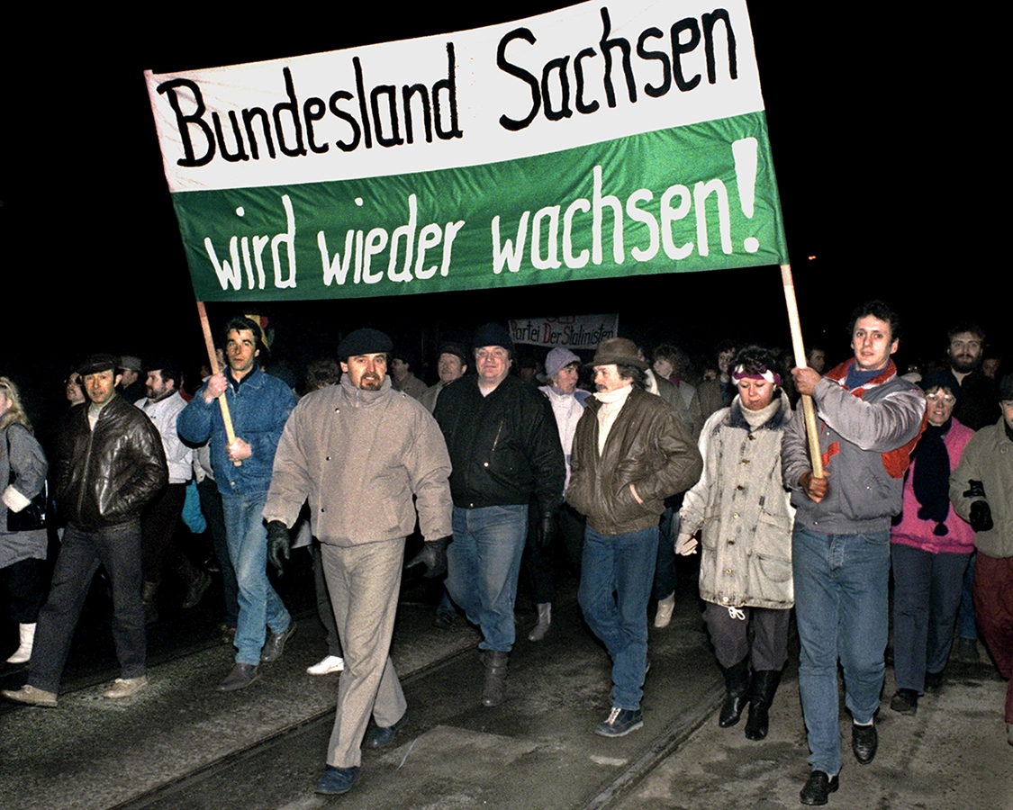 A Monday demonstration in Leipzig, 1989, Picture-Alliance / zb | Paul Glaser